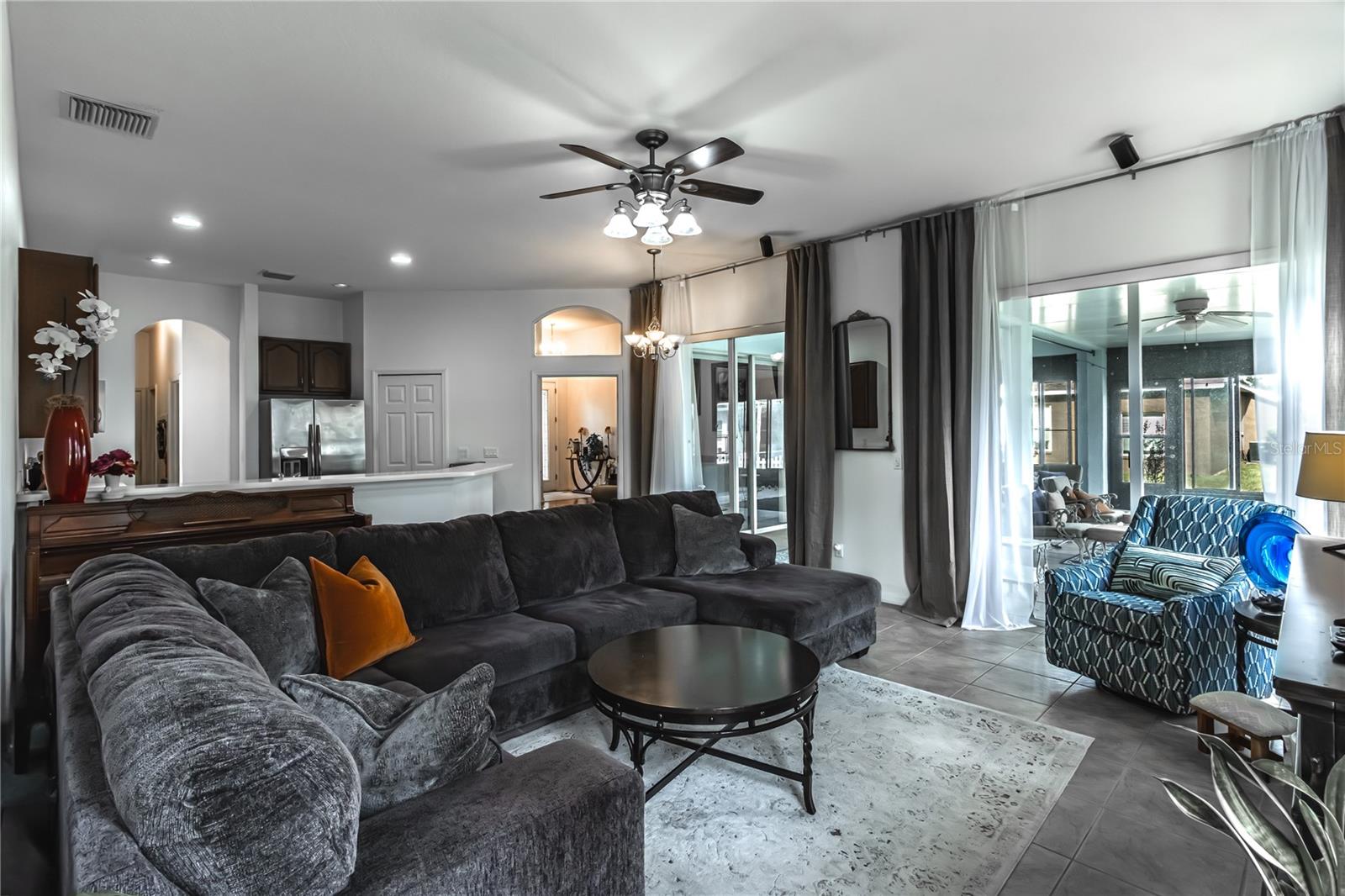 RIDGE CREST SUB UNITS - Residential