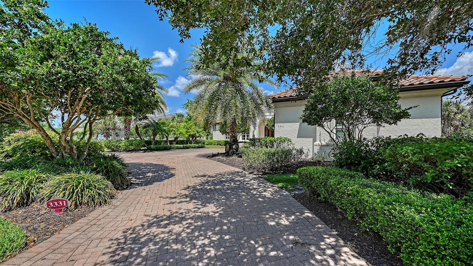 3331 FOUNDERS CLUB DRIVE