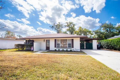 Photo of 2818 E Michigan Street, Orlando, FL 32806 (MLS # S5140921)