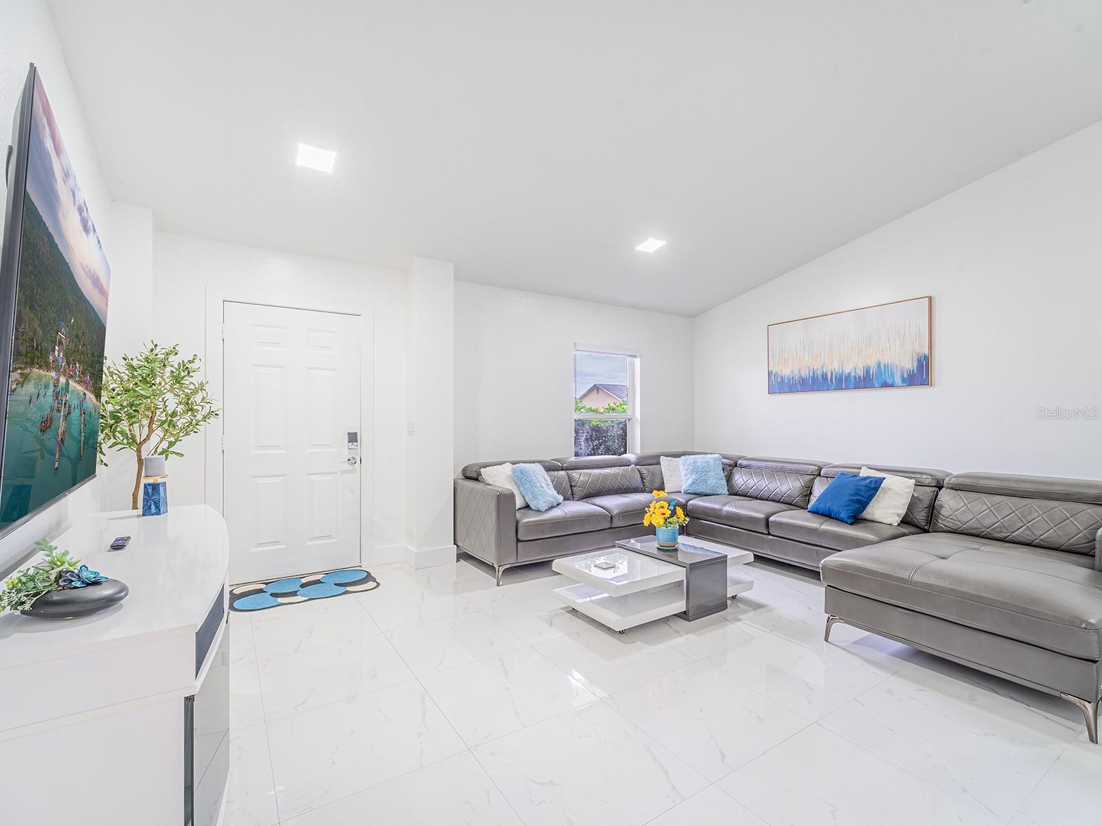 PROVIDENCE LAKES UNIT V PH - Residential