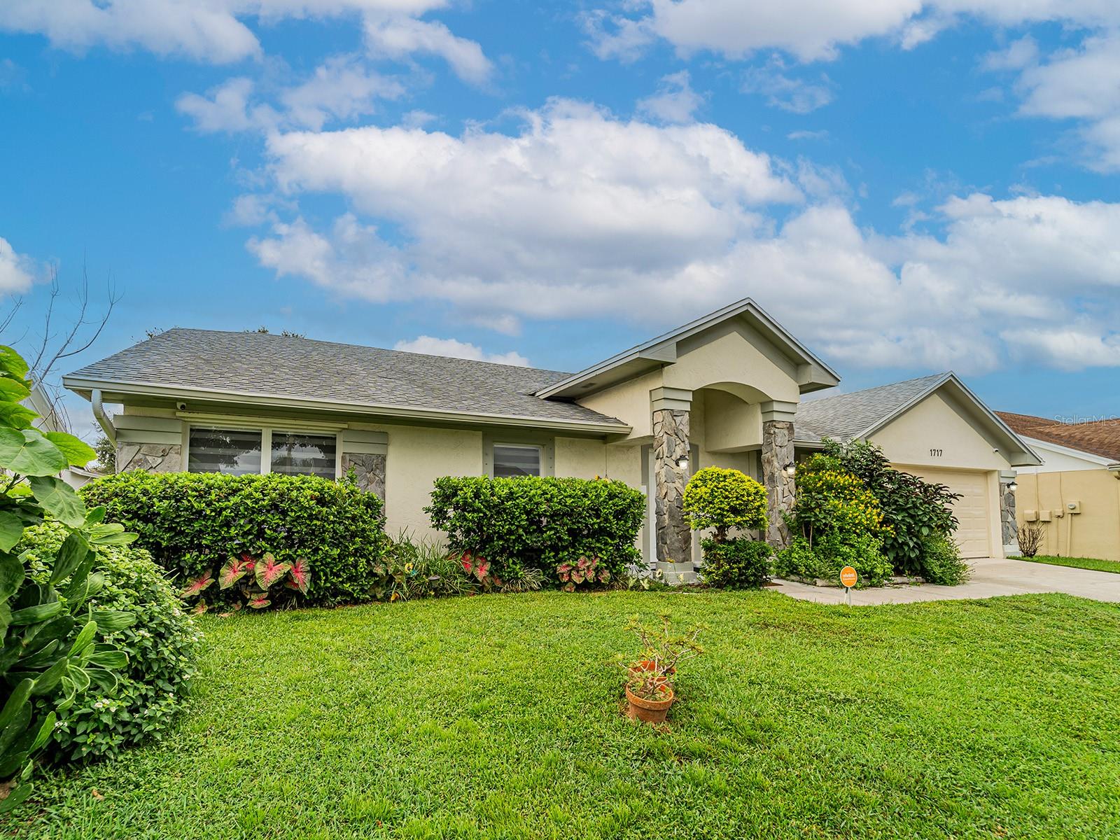 PROVIDENCE LAKES UNIT V PH - Residential