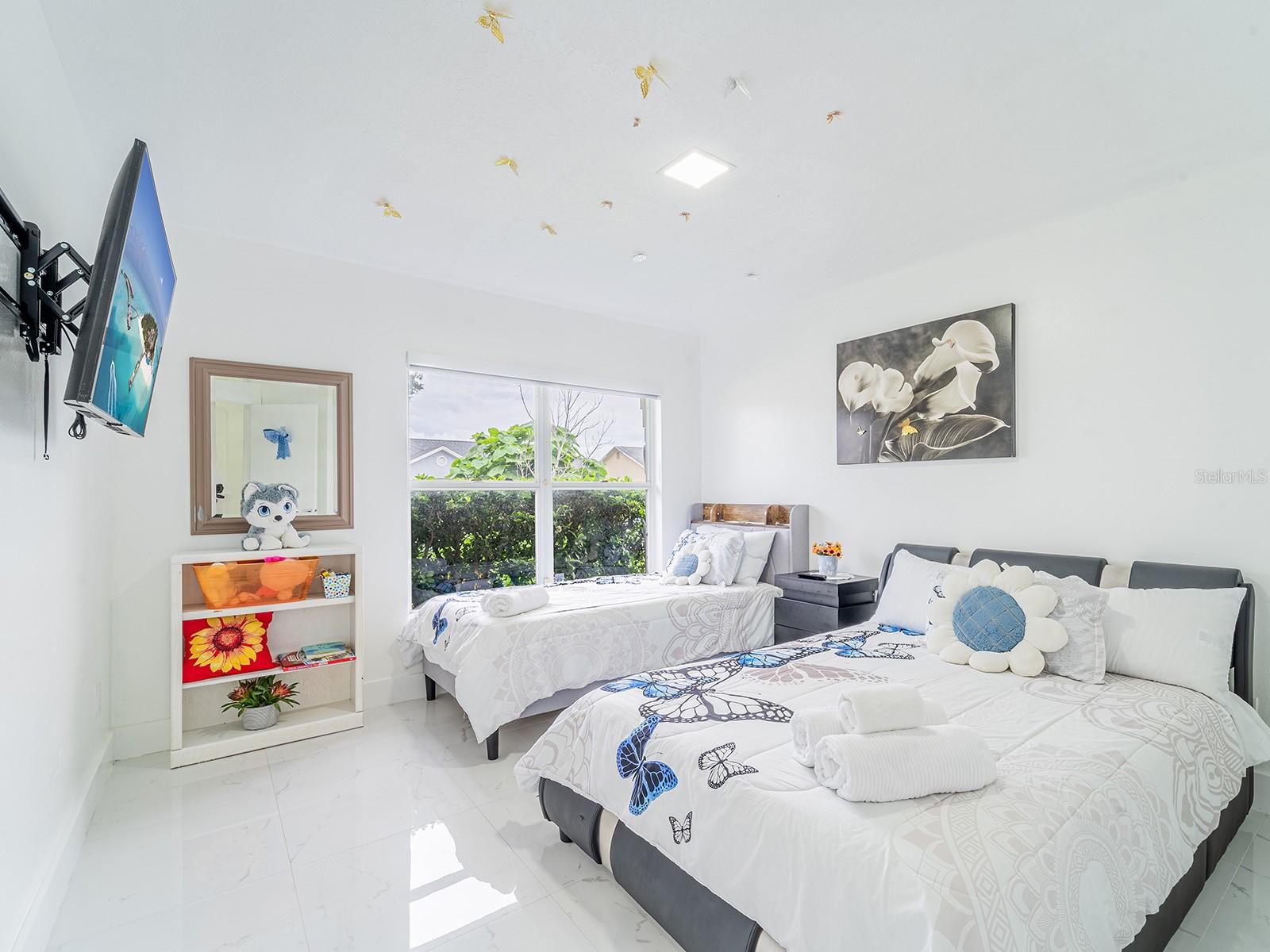 PROVIDENCE LAKES UNIT V PH - Residential