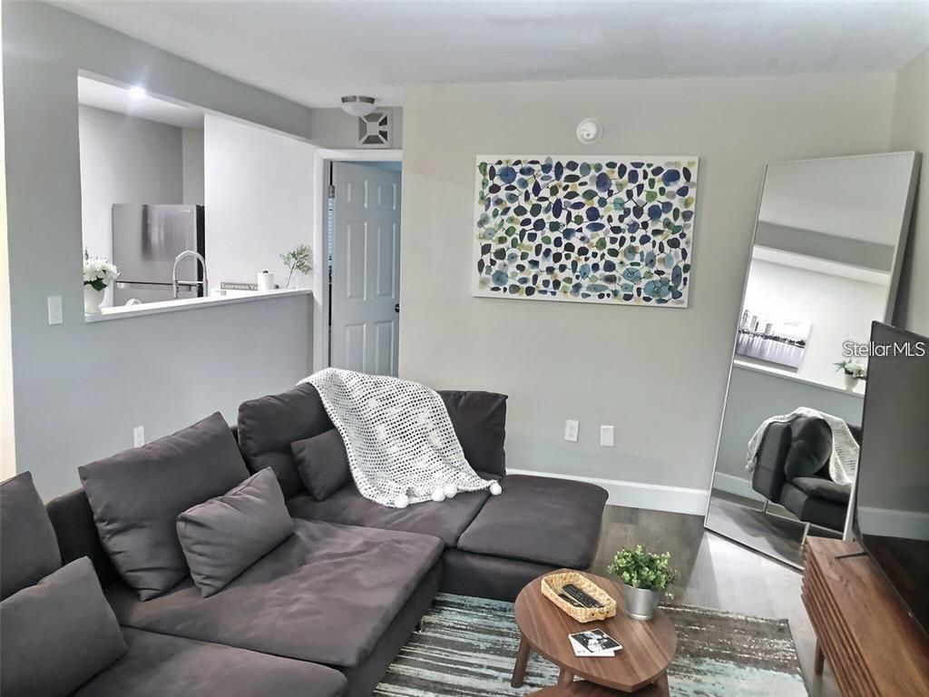 Photo of 1301 S Howard Avenue #A5, Tampa, FL 33606 (MLS # TB8501893)