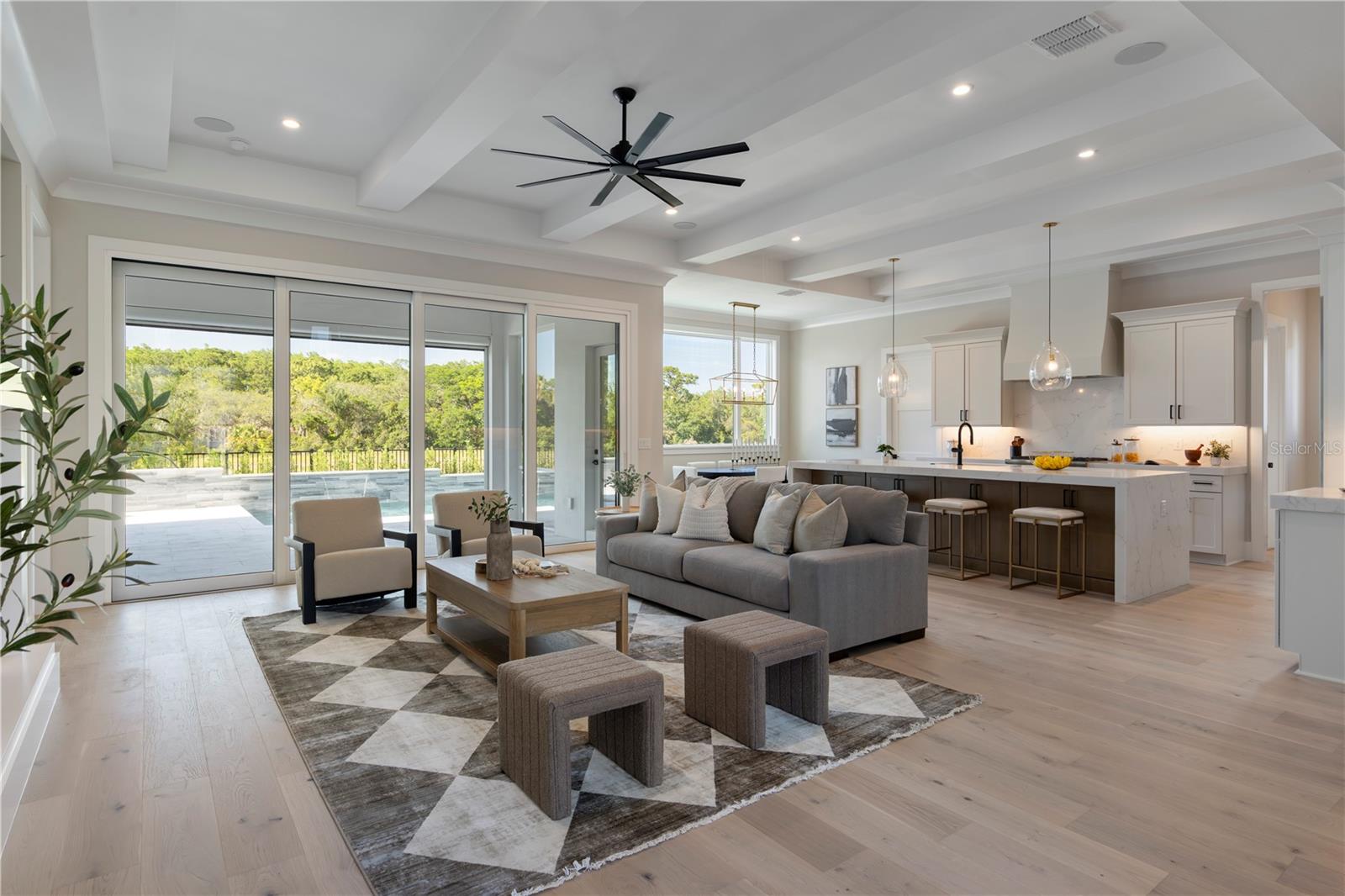 LAKE SHEEN SOUND - Residential