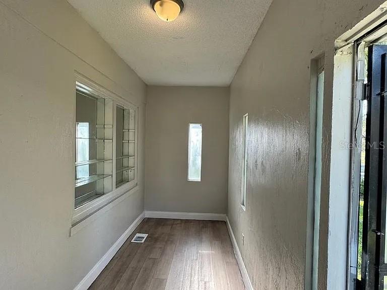 PERRY LT 04 BLK 17 KINGSTON - Residential