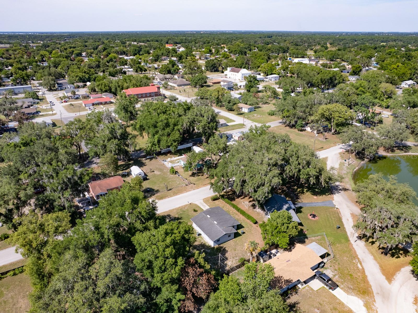 HACKLAKE - Residential