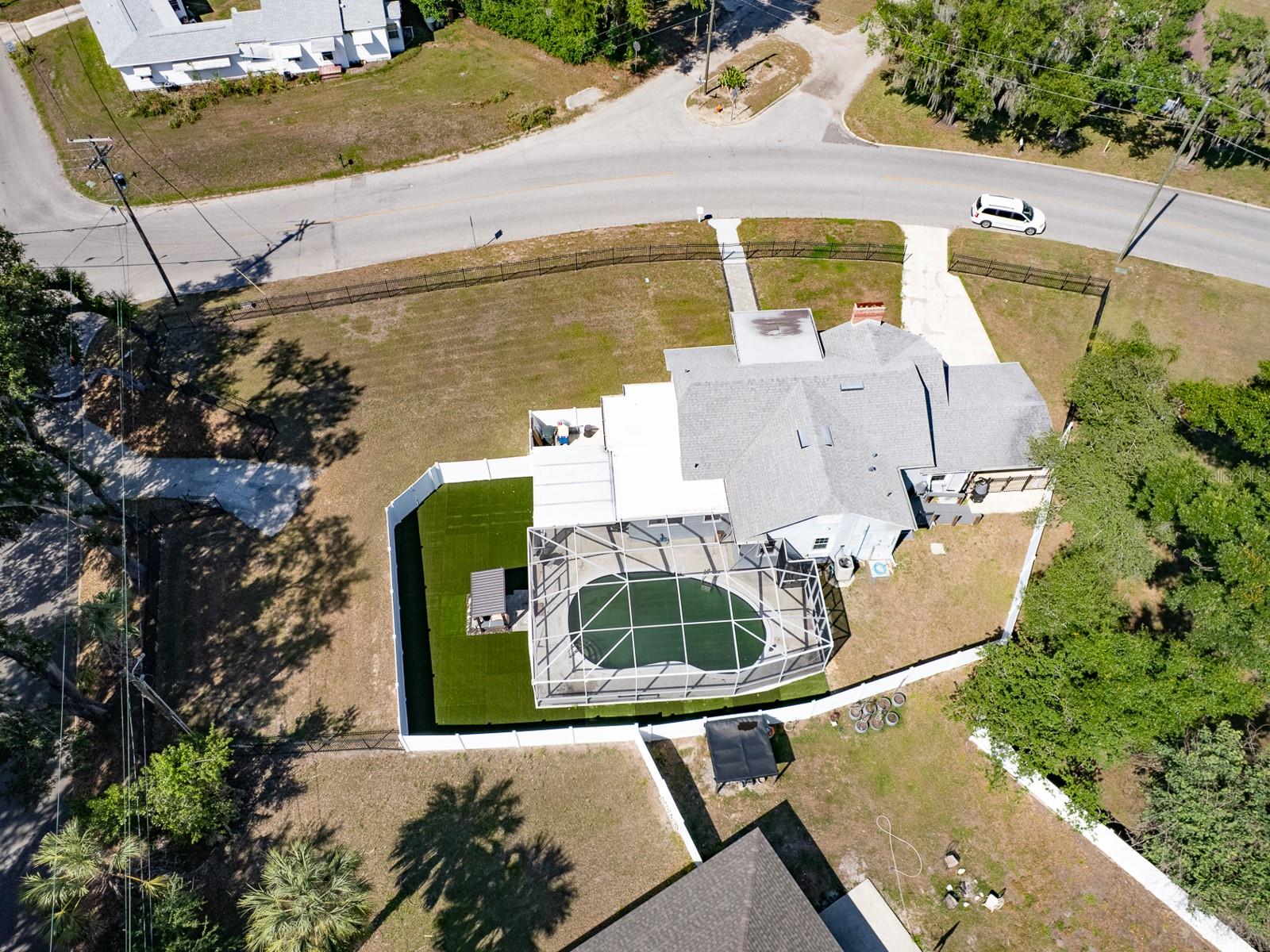 HACKLAKE - Residential