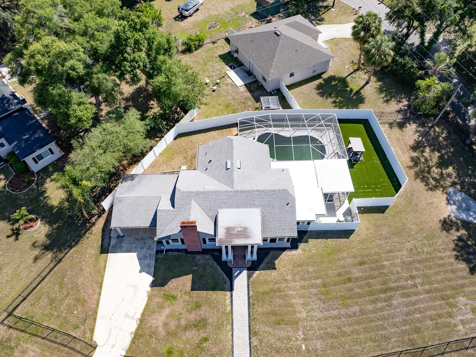 HACKLAKE - Residential