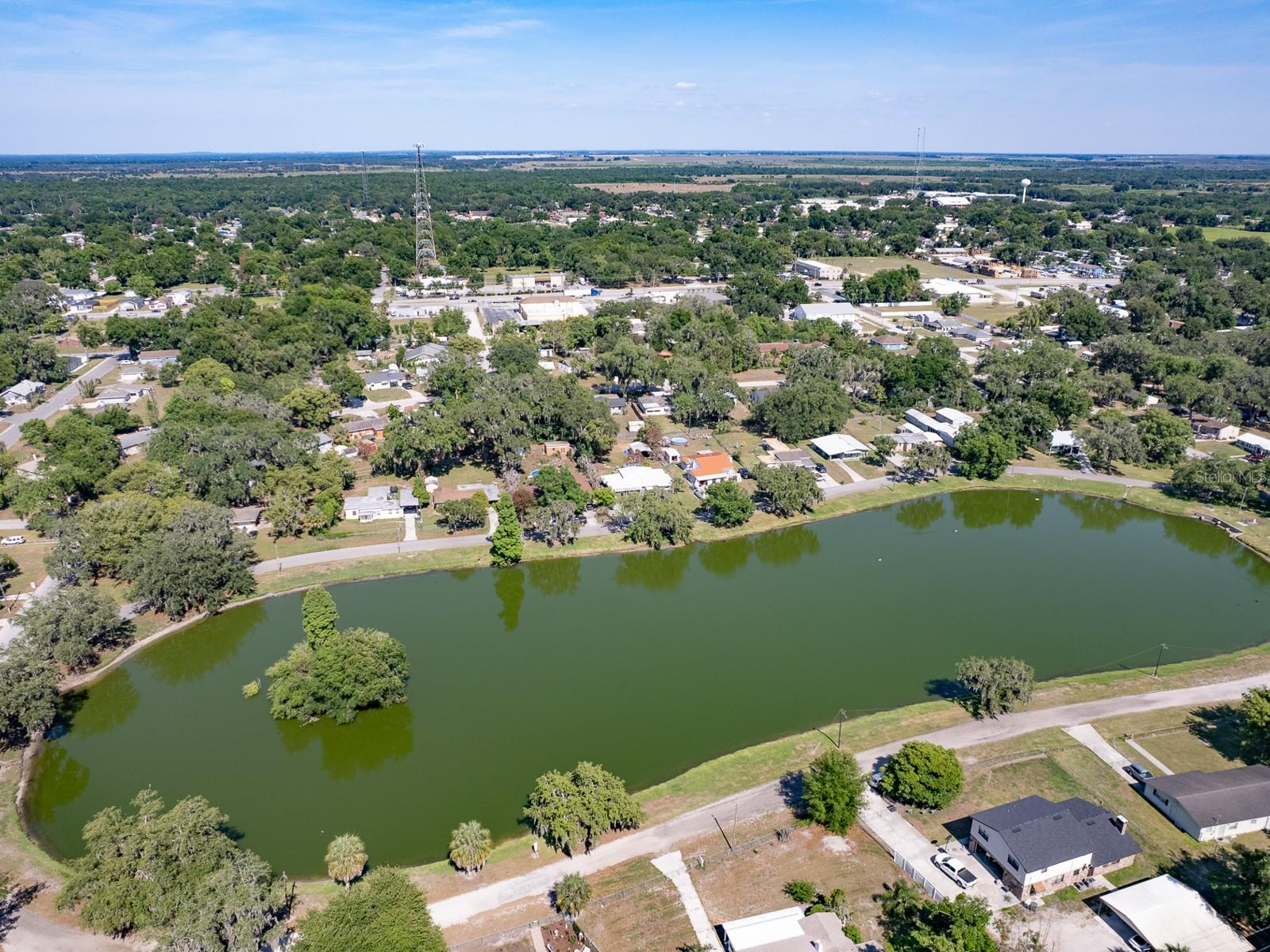 HACKLAKE - Residential