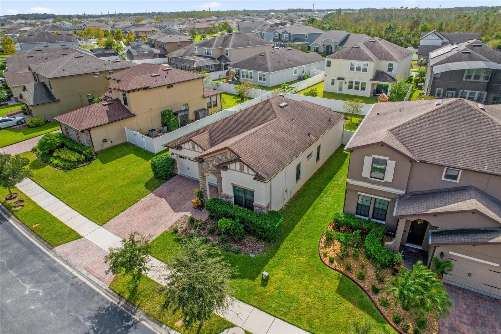 3366 PUXTON DRIVE