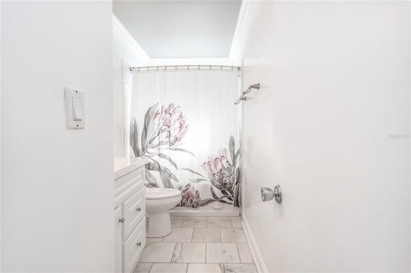 PASADENA HEIGHTS - Residential Lease