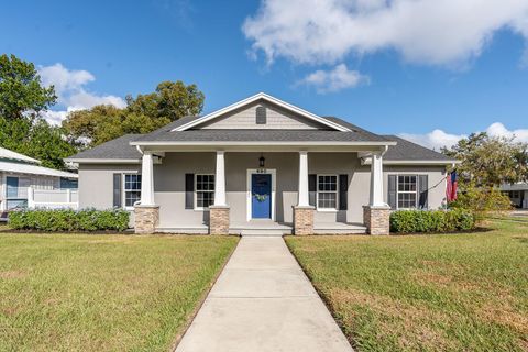 A home in BARTOW