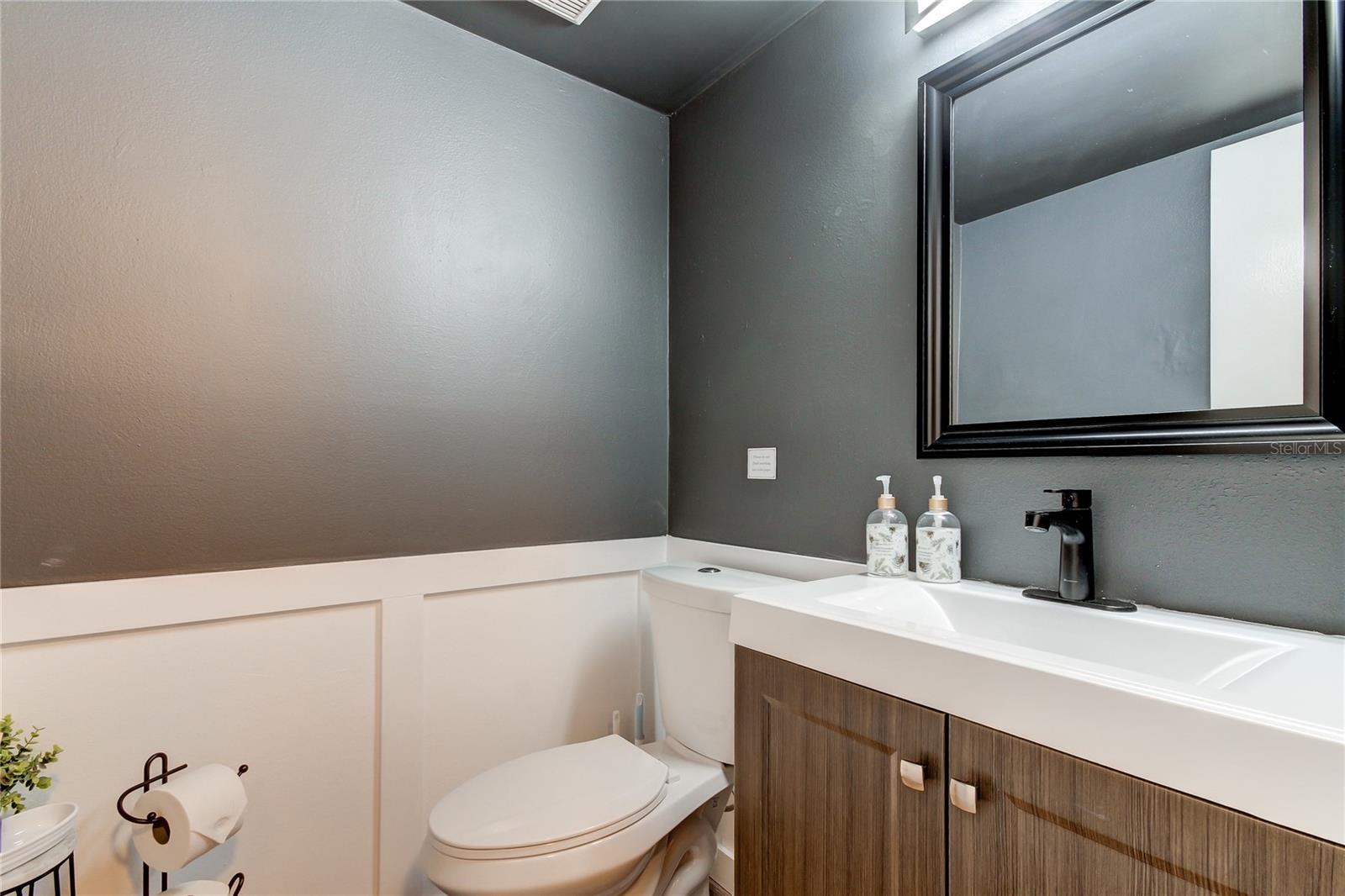 NORTH LAKES SEC C UNIT 1 - Residential