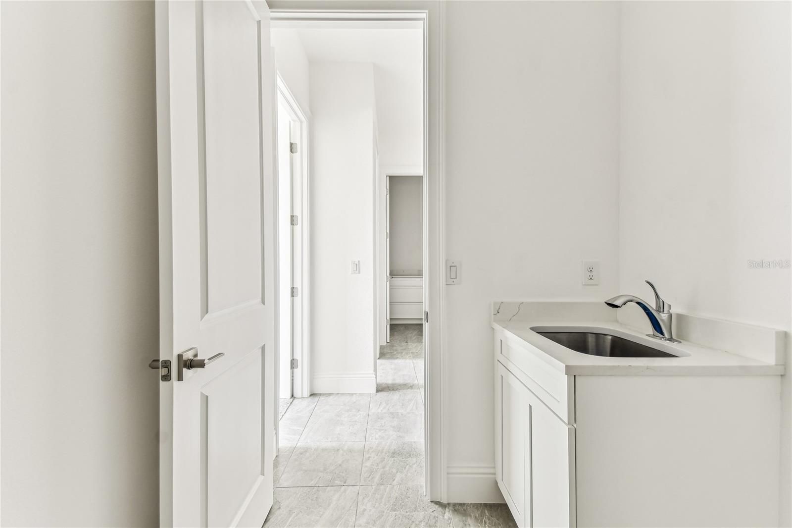 HIDDEN CREEK AT LAKEWOOD RANCH - Residential