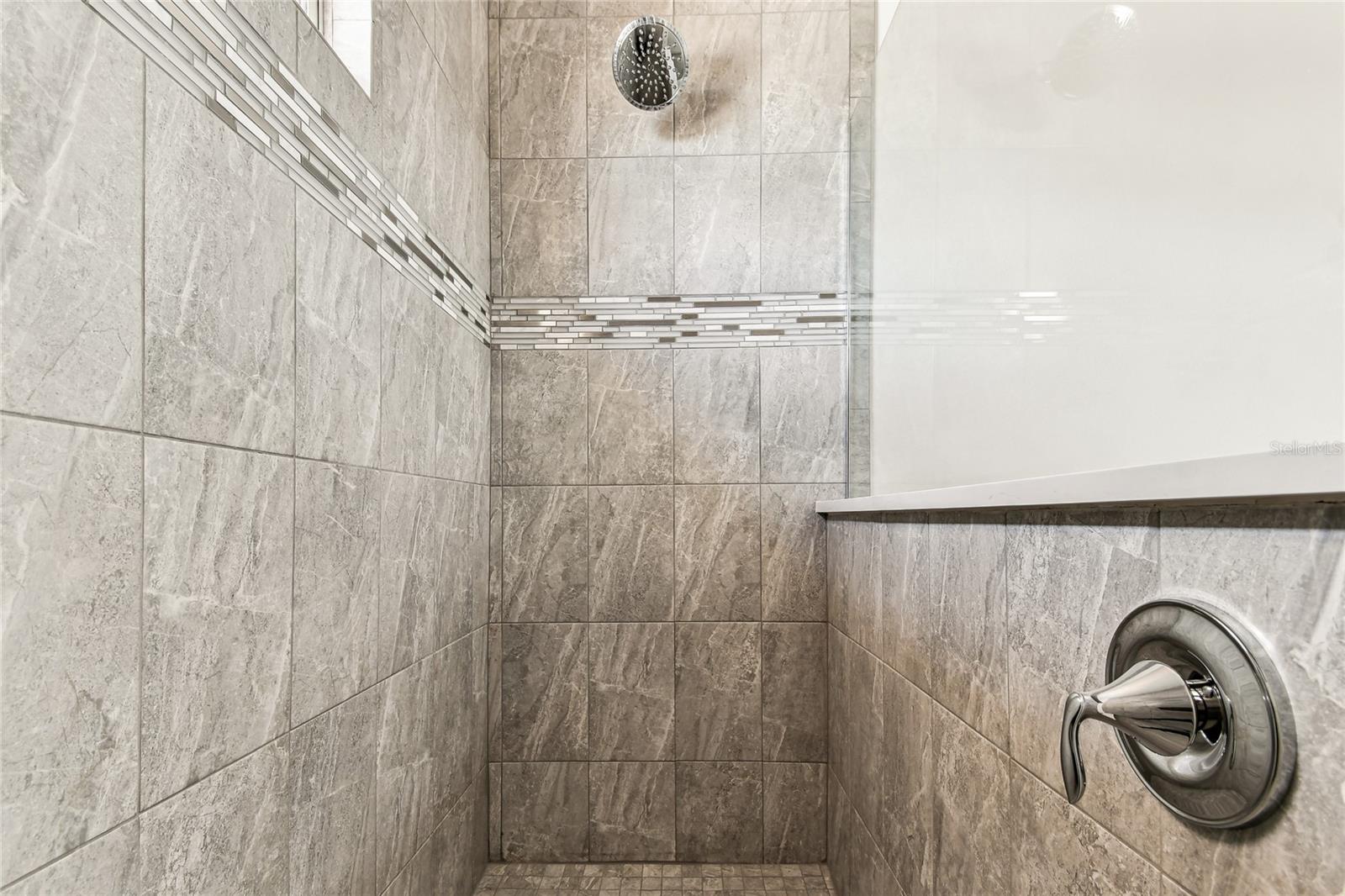 HIDDEN CREEK AT LAKEWOOD RANCH - Residential