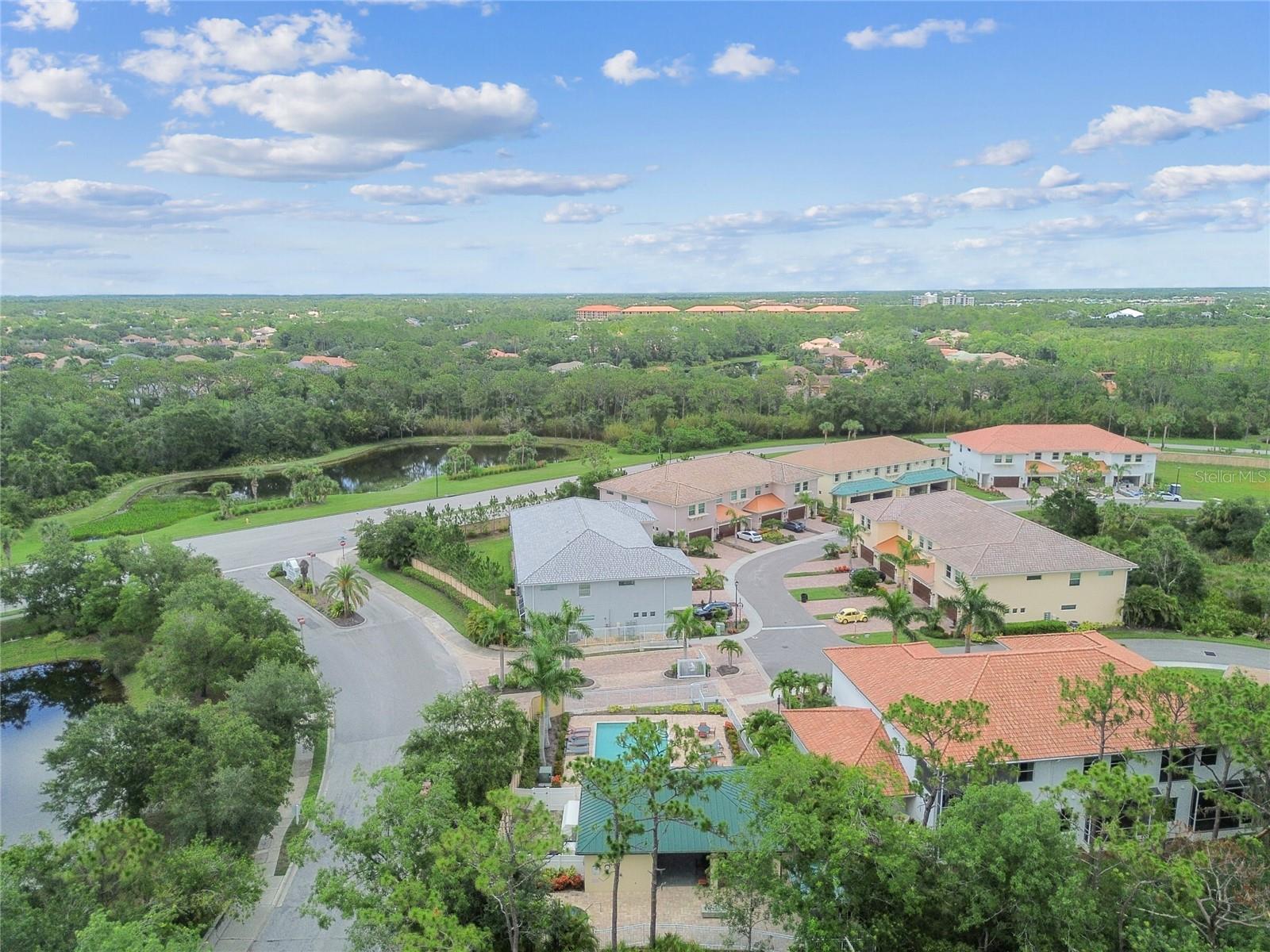 HIDDEN CREEK AT LAKEWOOD RANCH - Residential