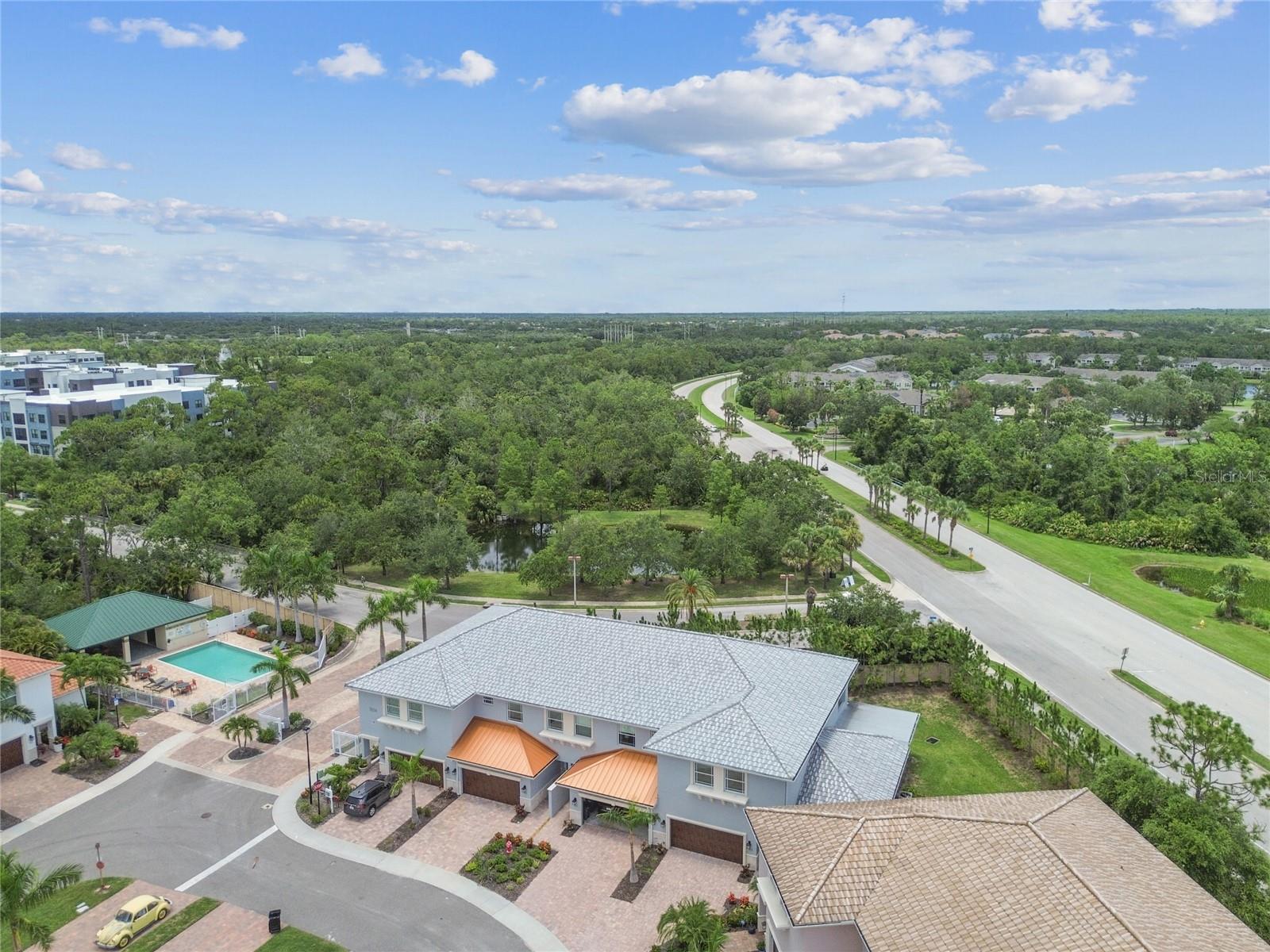 HIDDEN CREEK AT LAKEWOOD RANCH - Residential