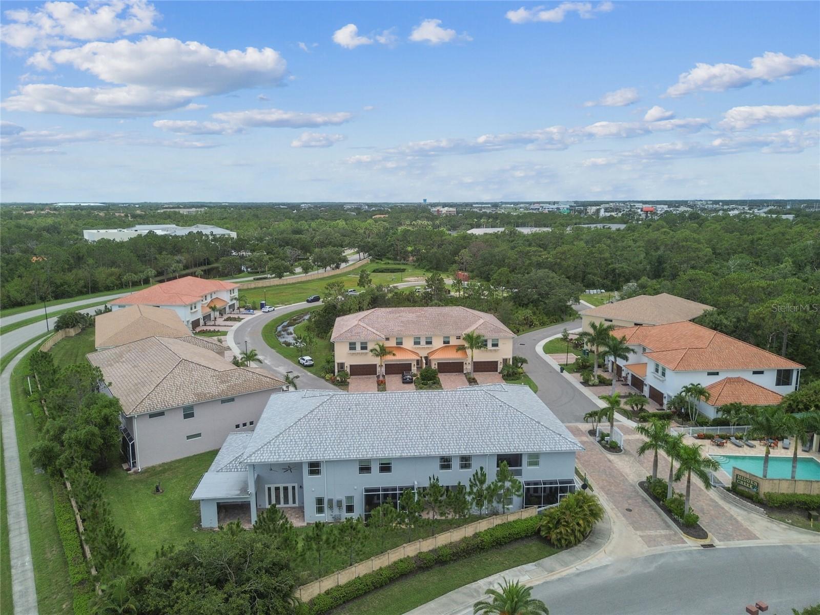 HIDDEN CREEK AT LAKEWOOD RANCH - Residential
