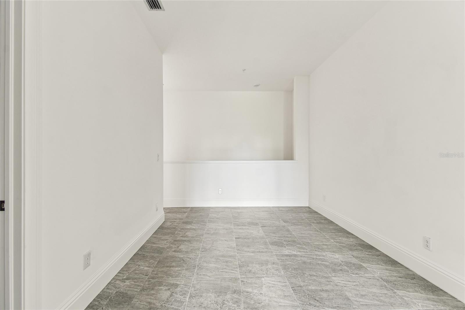 HIDDEN CREEK AT LAKEWOOD RANCH - Residential