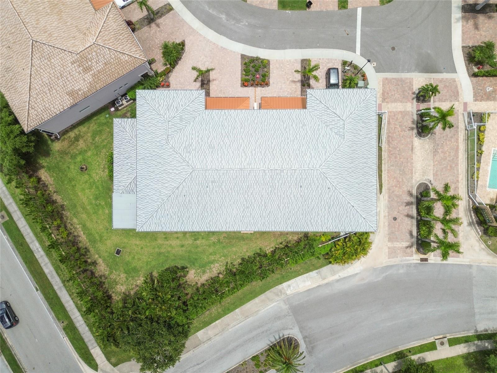 HIDDEN CREEK AT LAKEWOOD RANCH - Residential