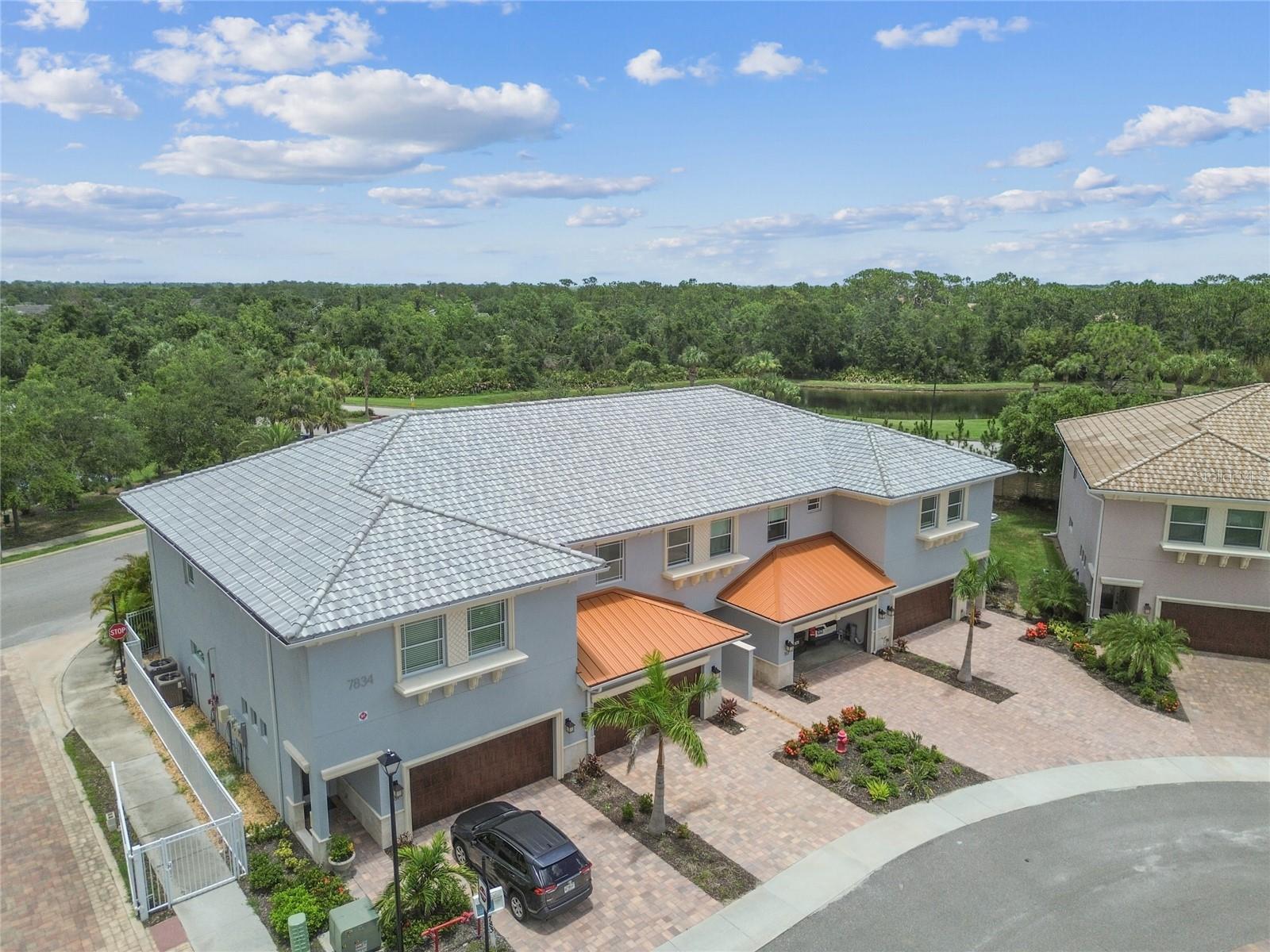 HIDDEN CREEK AT LAKEWOOD RANCH - Residential
