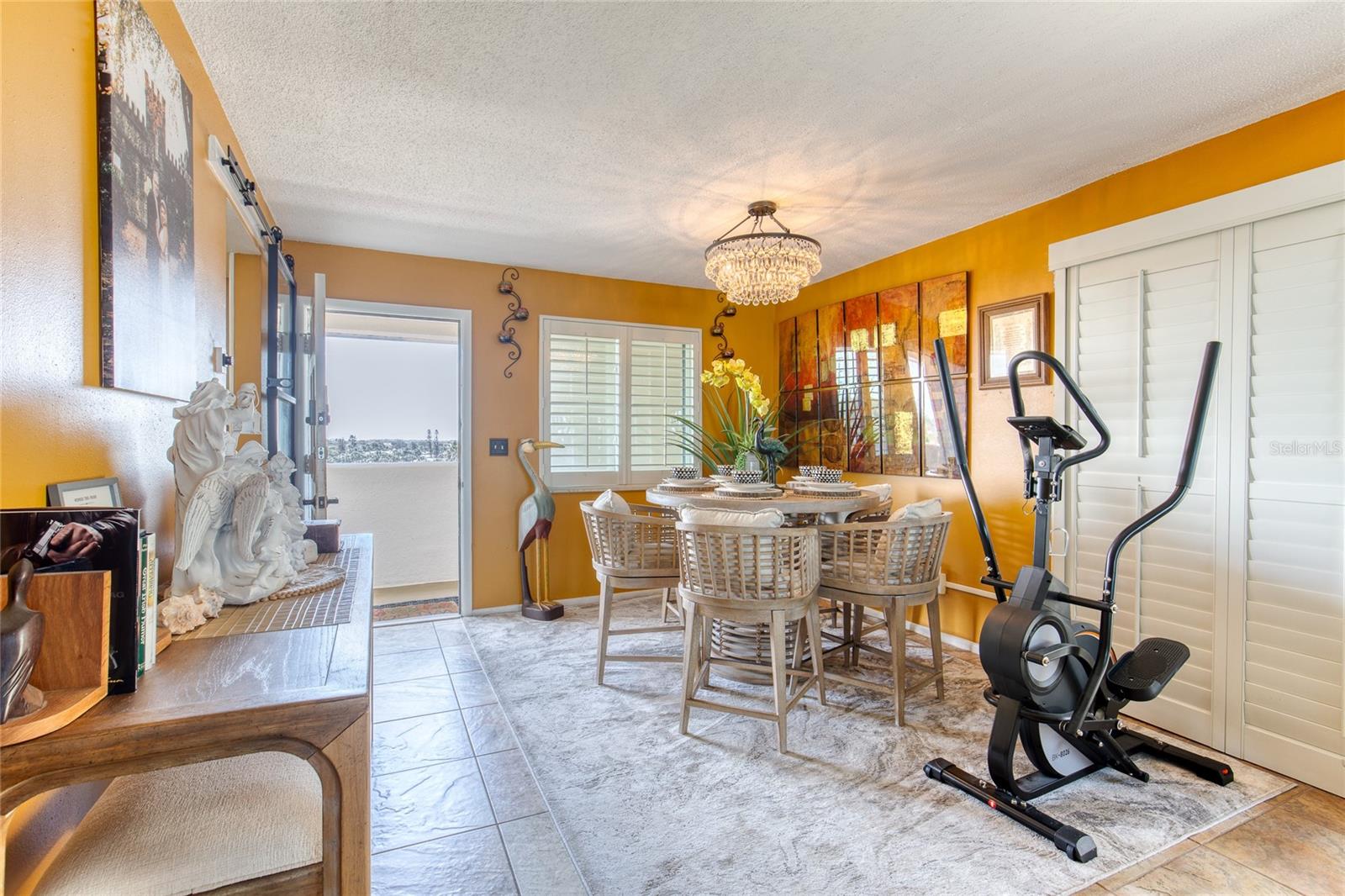 ORMOND CONDO CLUB - Residential