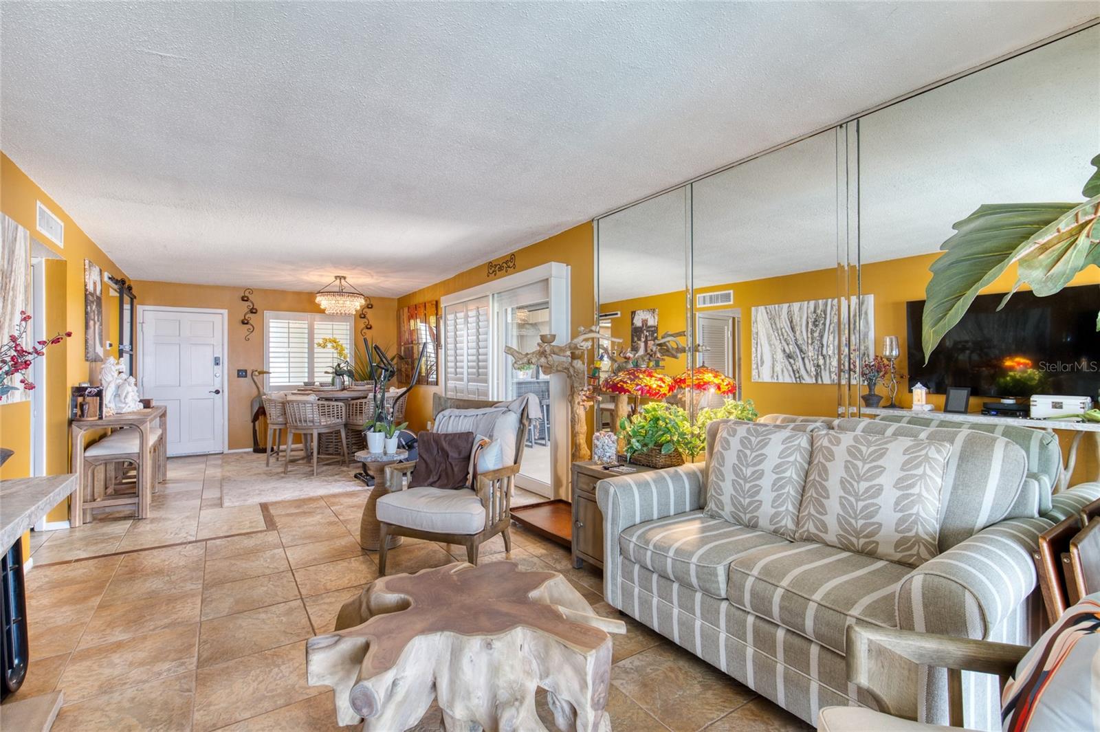 ORMOND CONDO CLUB - Residential