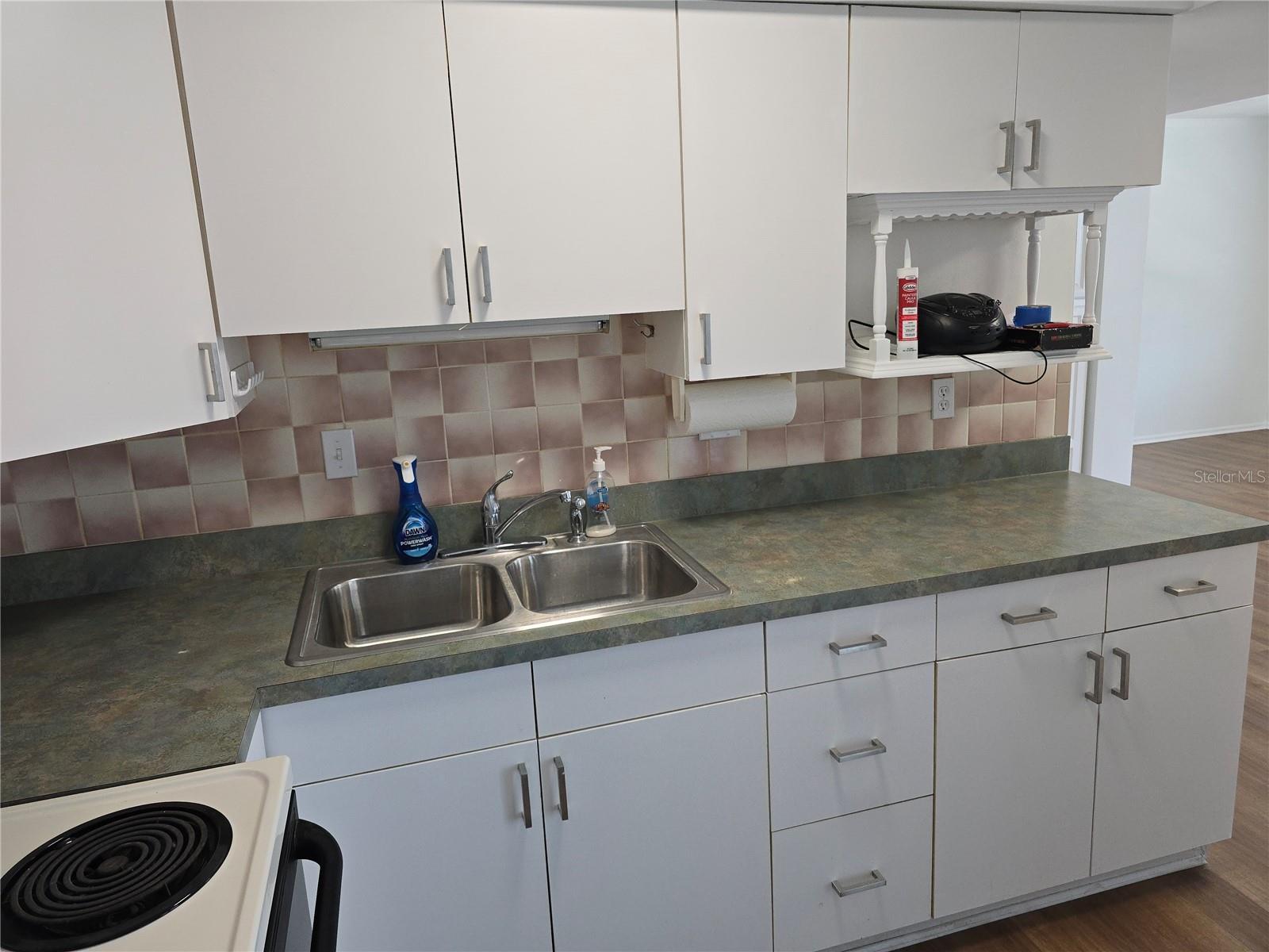 SHANGRI-LA APT PARK - Residential