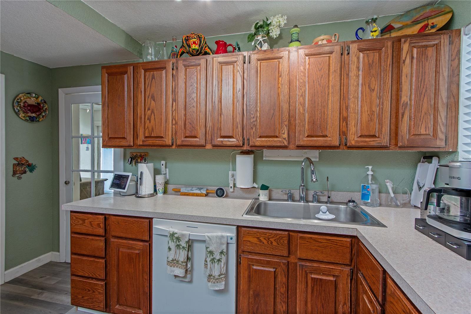 MAGNOLIA PARK - Commercial Sale