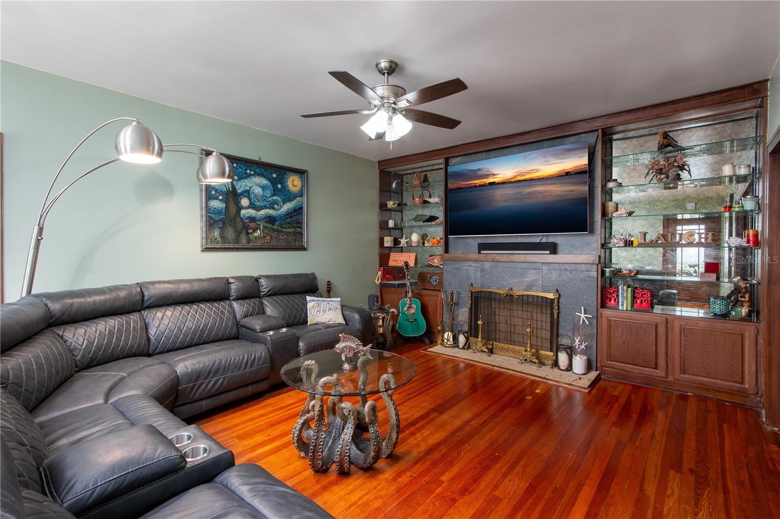 MAGNOLIA PARK - Commercial Sale