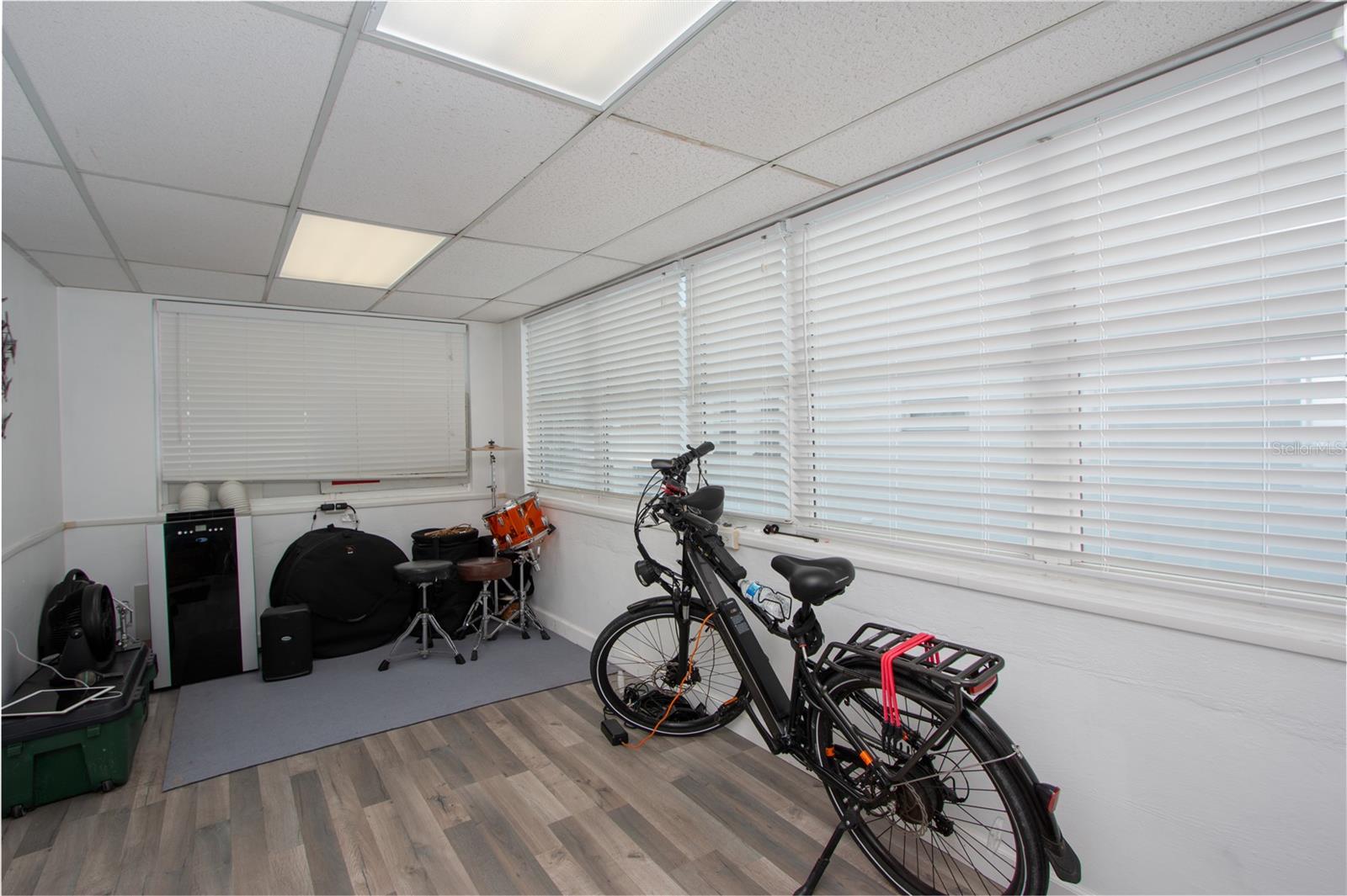 MAGNOLIA PARK - Commercial Sale
