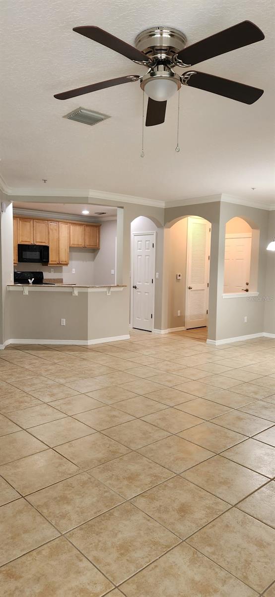 LAKESIDE/LKS/WINDERMERE - Residential Lease