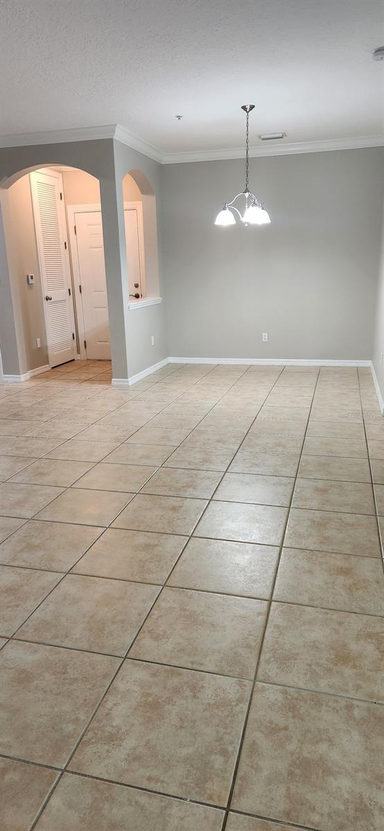 LAKESIDE/LKS/WINDERMERE - Residential Lease