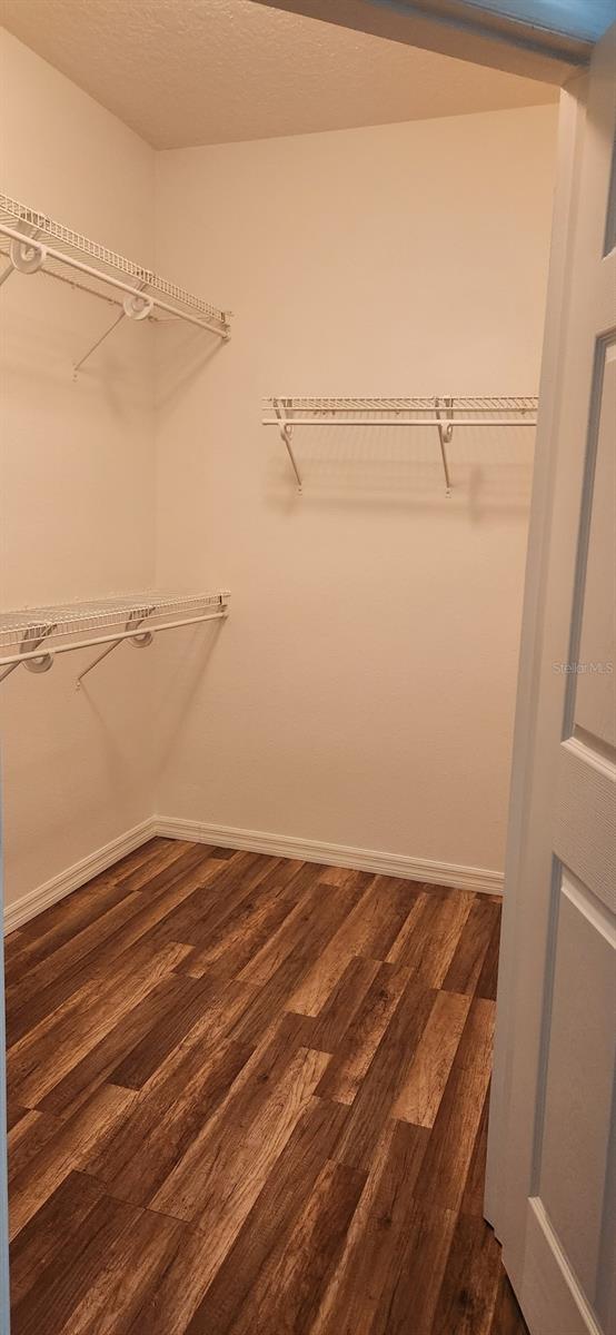 LAKESIDE/LKS/WINDERMERE - Residential Lease