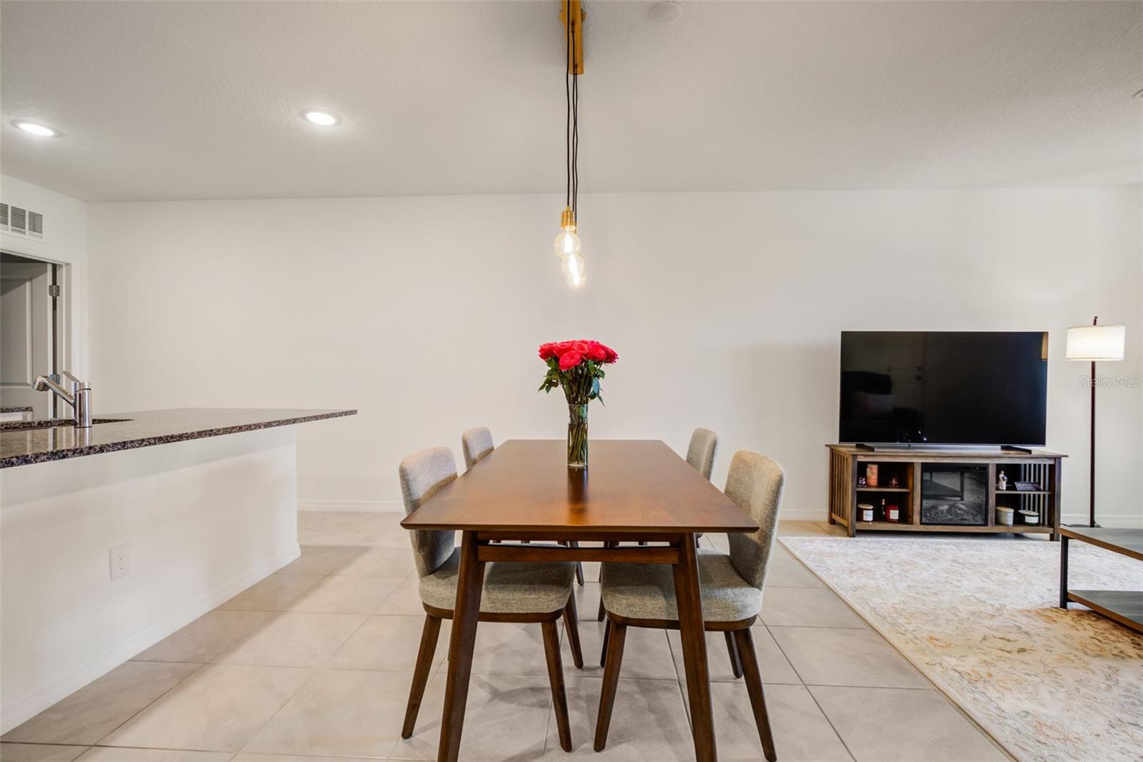 15098 WINDFLOWER ALLEY