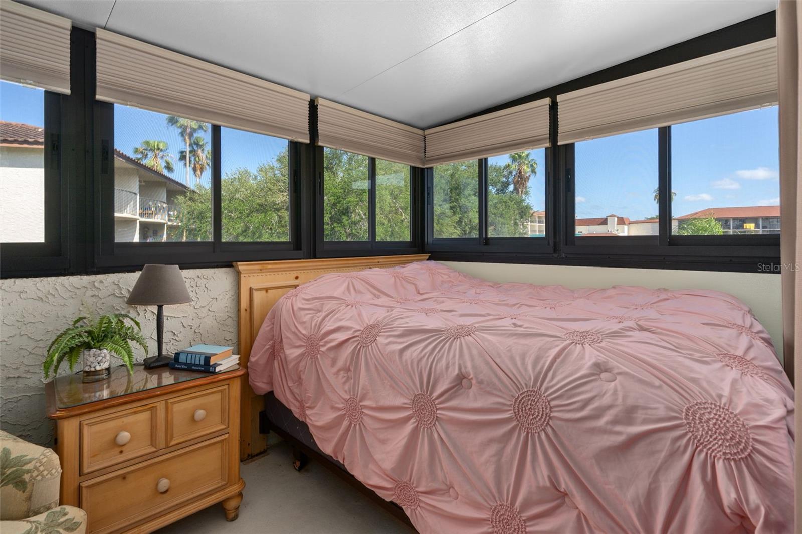 LAKE TARPON VILLAS CONDO - Residential