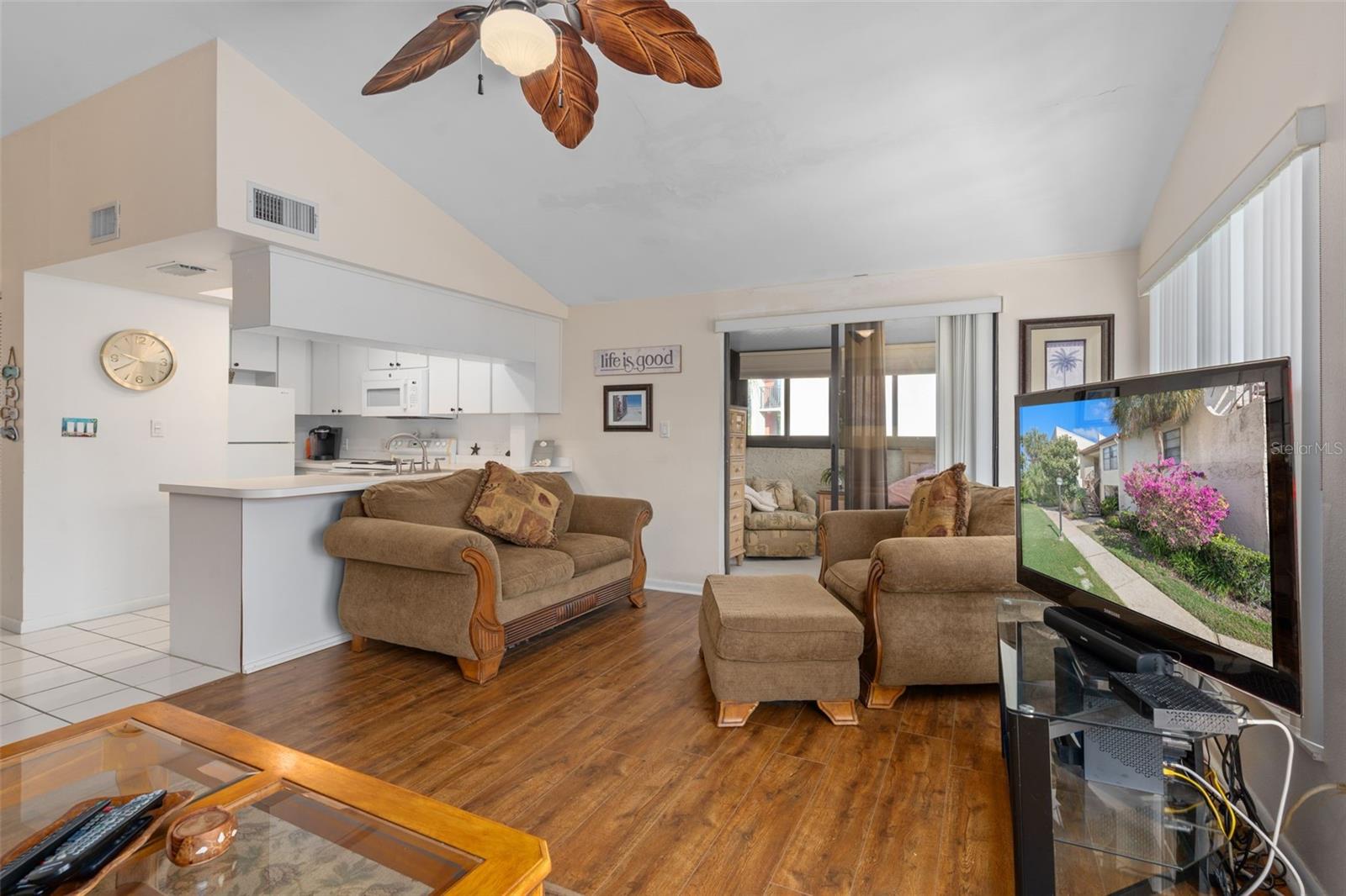 LAKE TARPON VILLAS CONDO - Residential