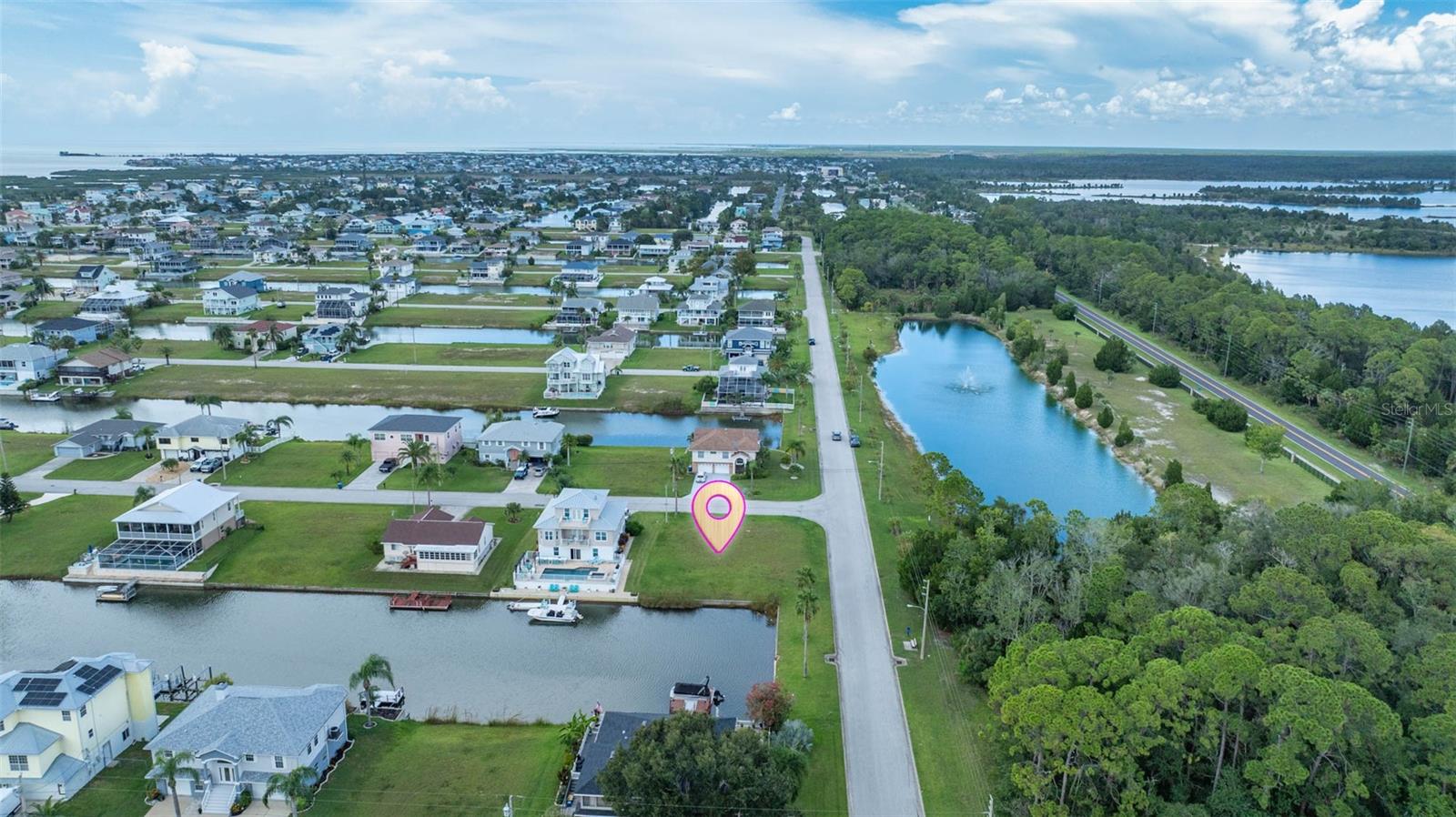 HERNANDO BEACH - Land