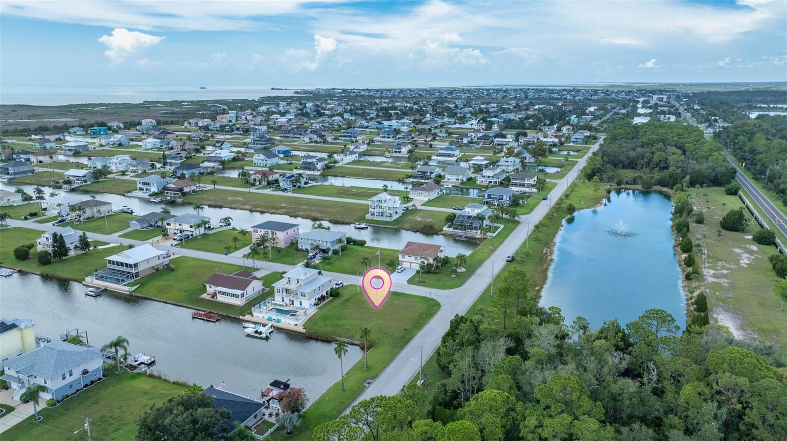 HERNANDO BEACH - Land