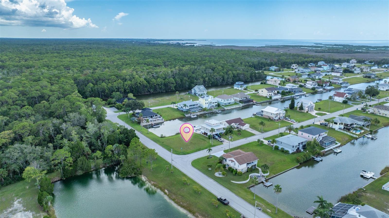 HERNANDO BEACH - Land