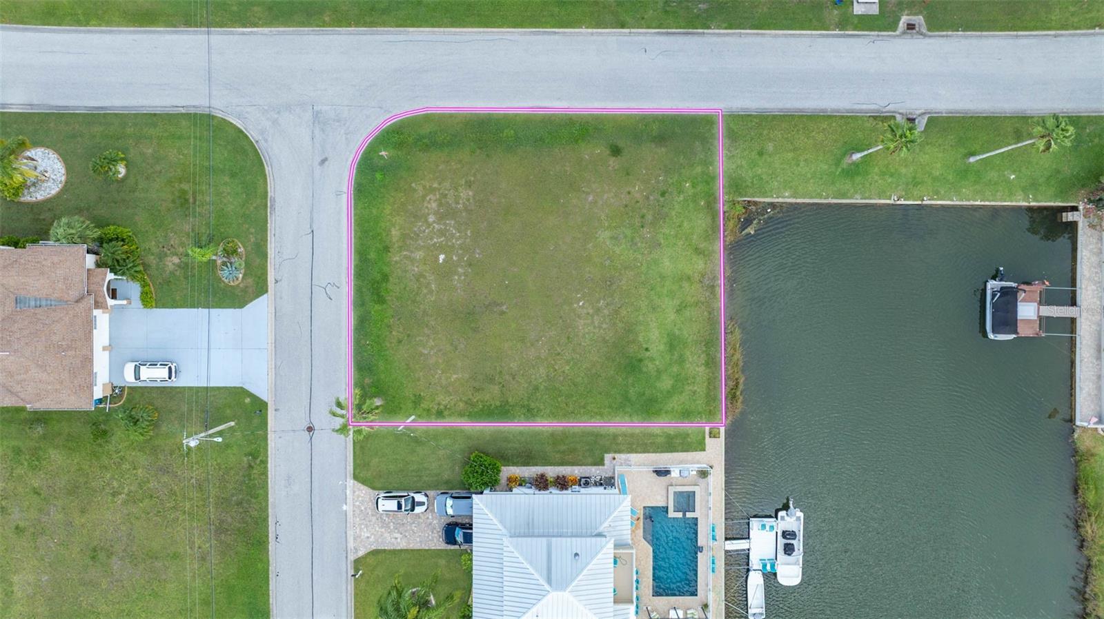 HERNANDO BEACH - Land