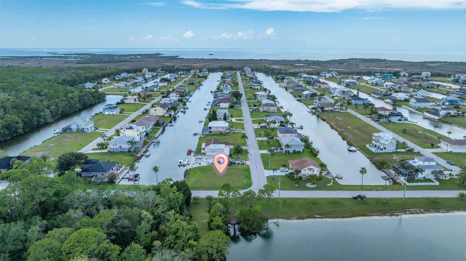 HERNANDO BEACH - Land