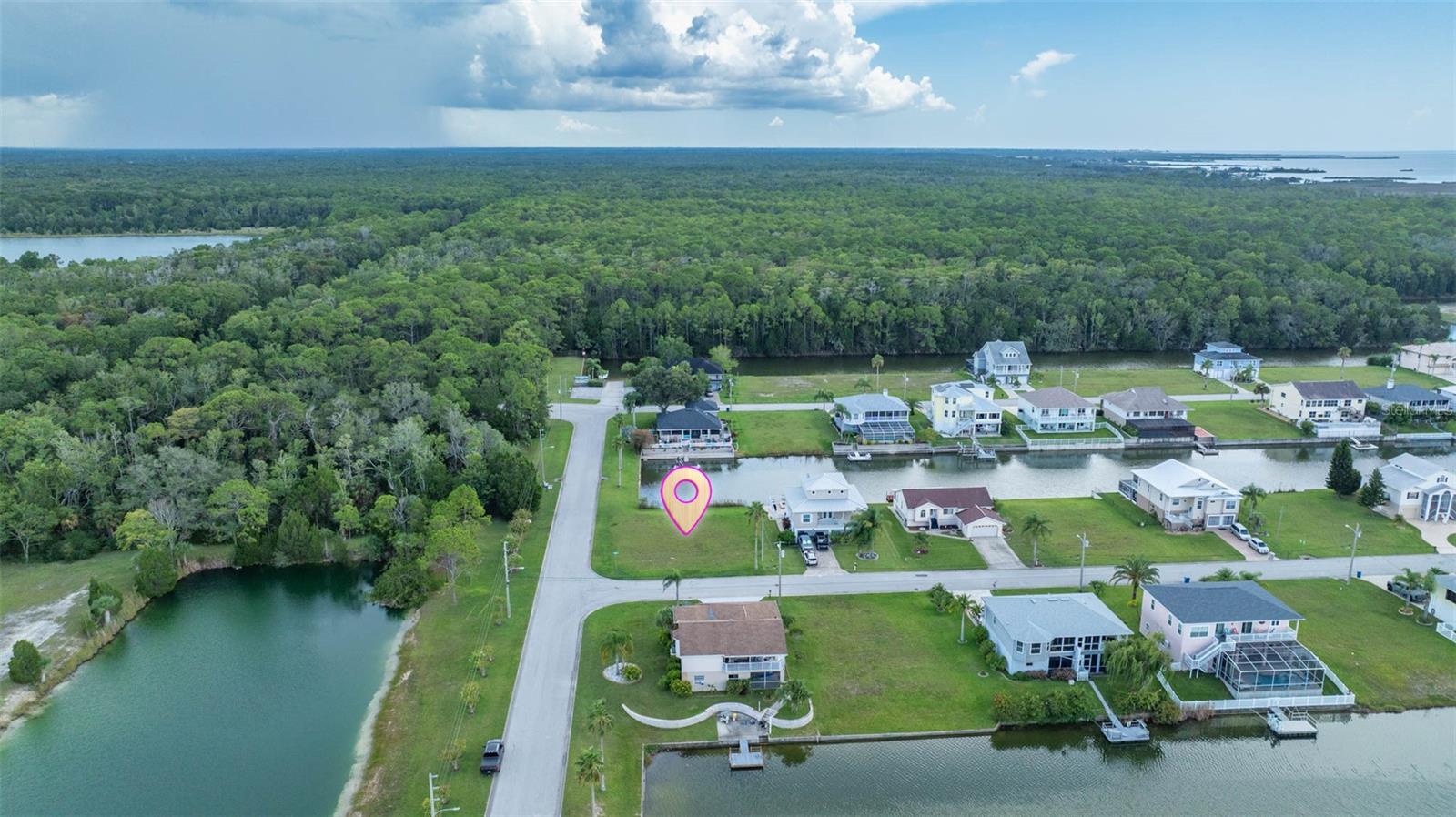 HERNANDO BEACH - Land