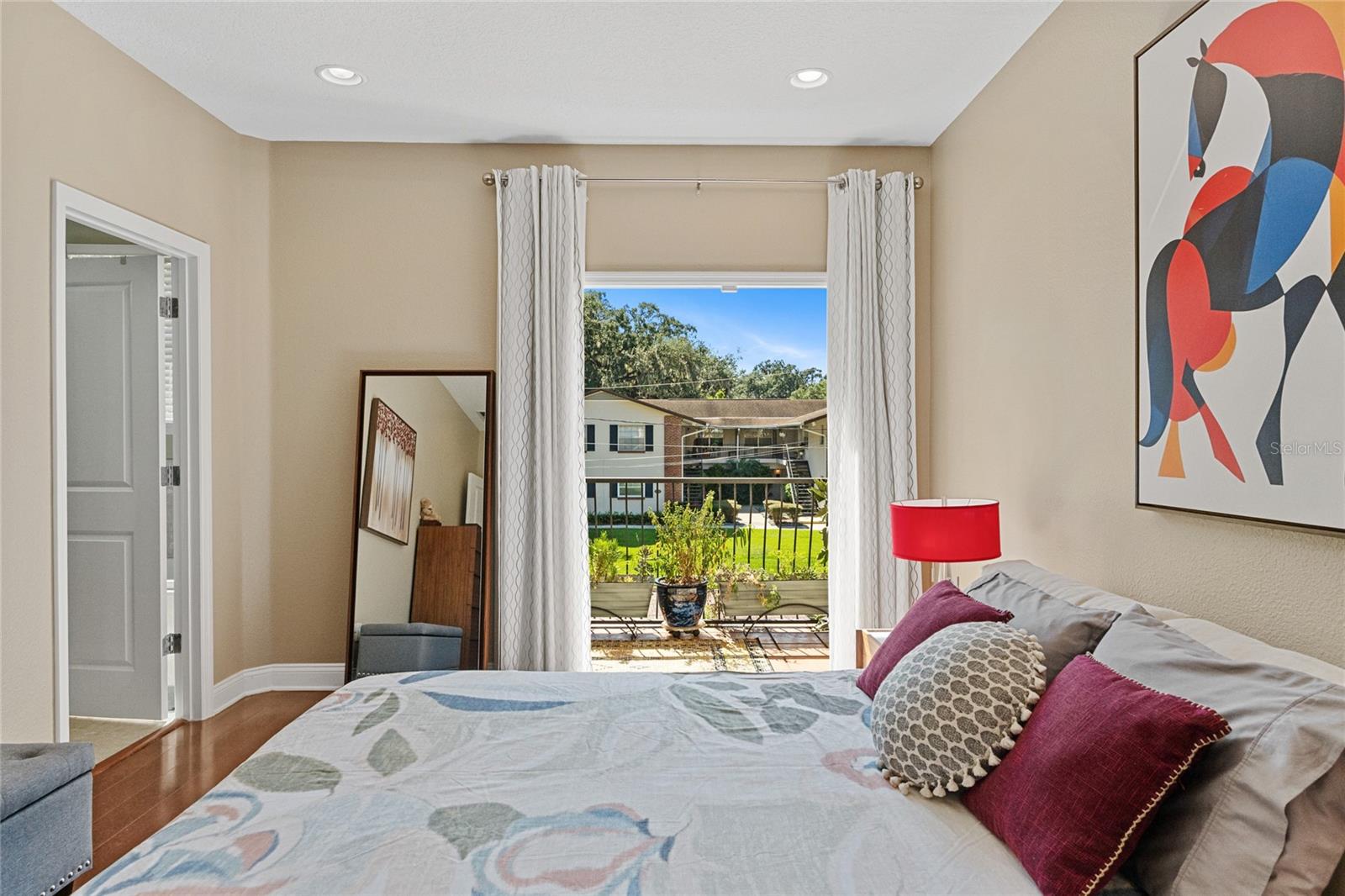 1101 ELMWOOD STREET 1101