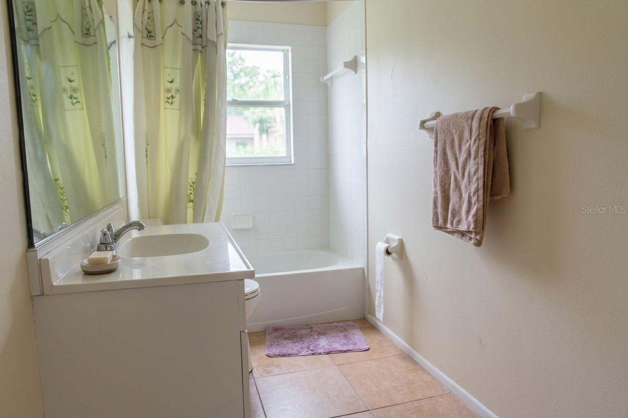 4219 2ND AVENUE E, BRADENTON, FL, 34208 2 4219 2ND AVENUE E