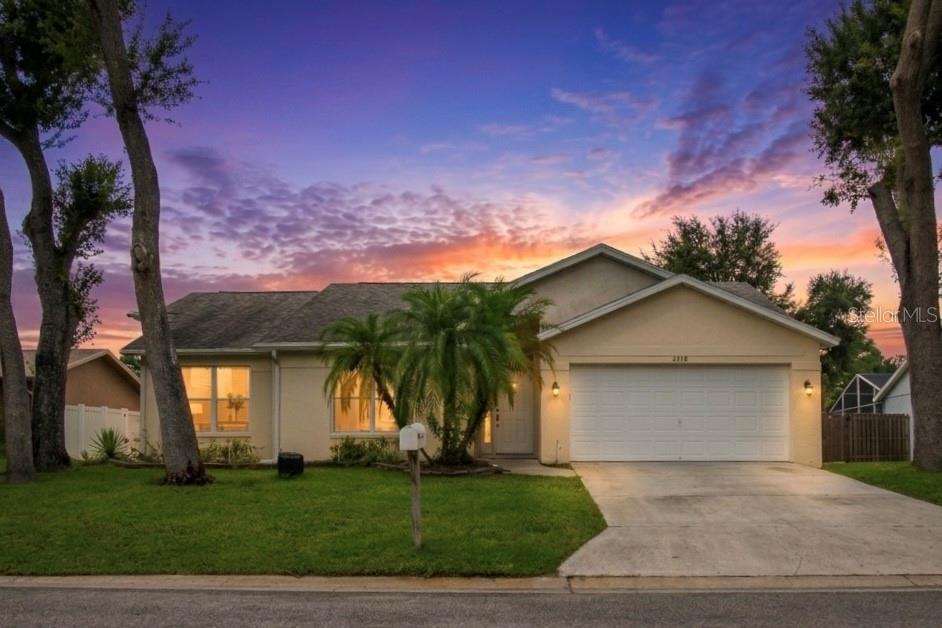 Photo of 4219 2nd Avenue E, Bradenton, FL 34208 (MLS # A4705931)