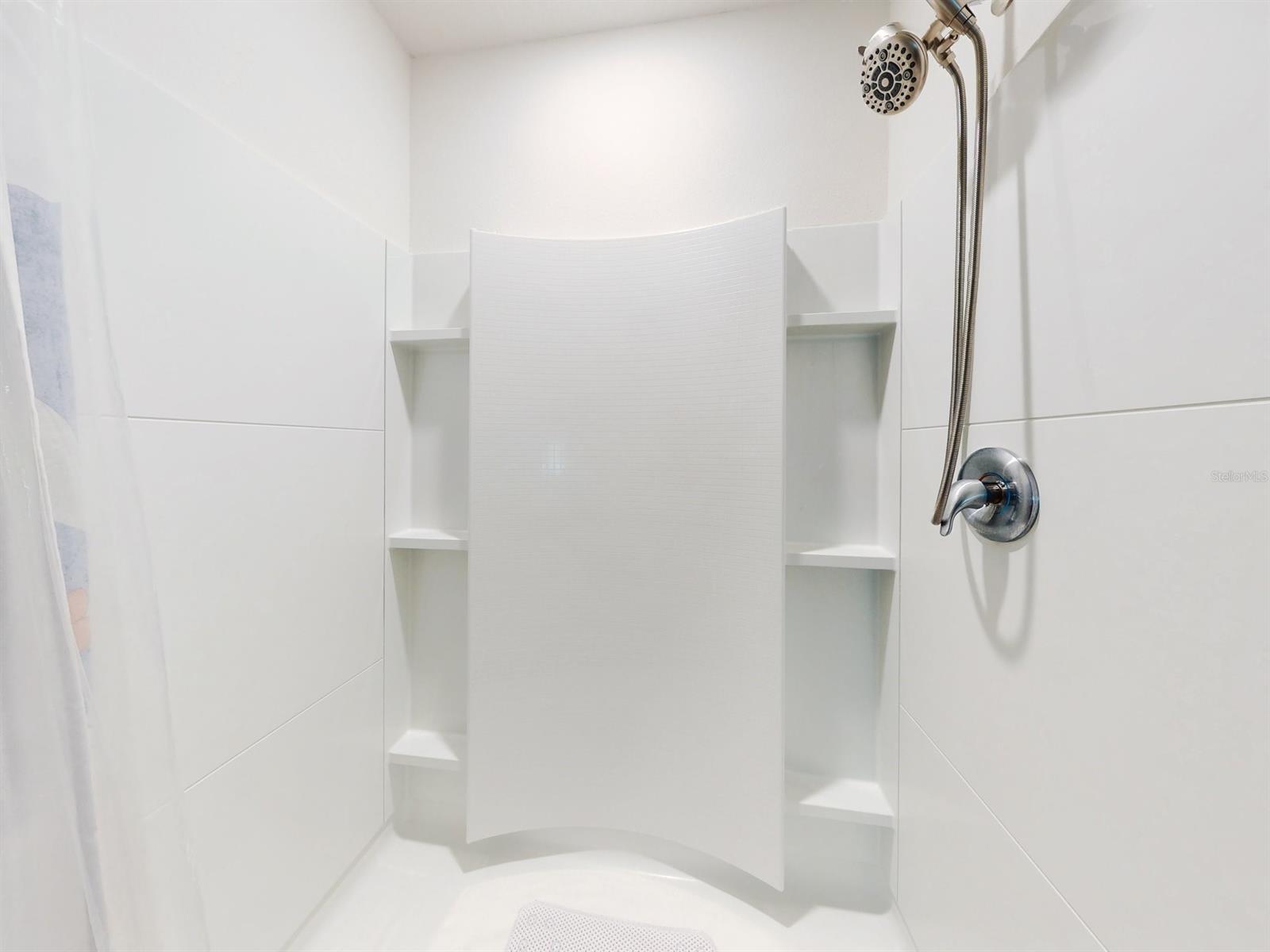 Bella Oaks - Residential