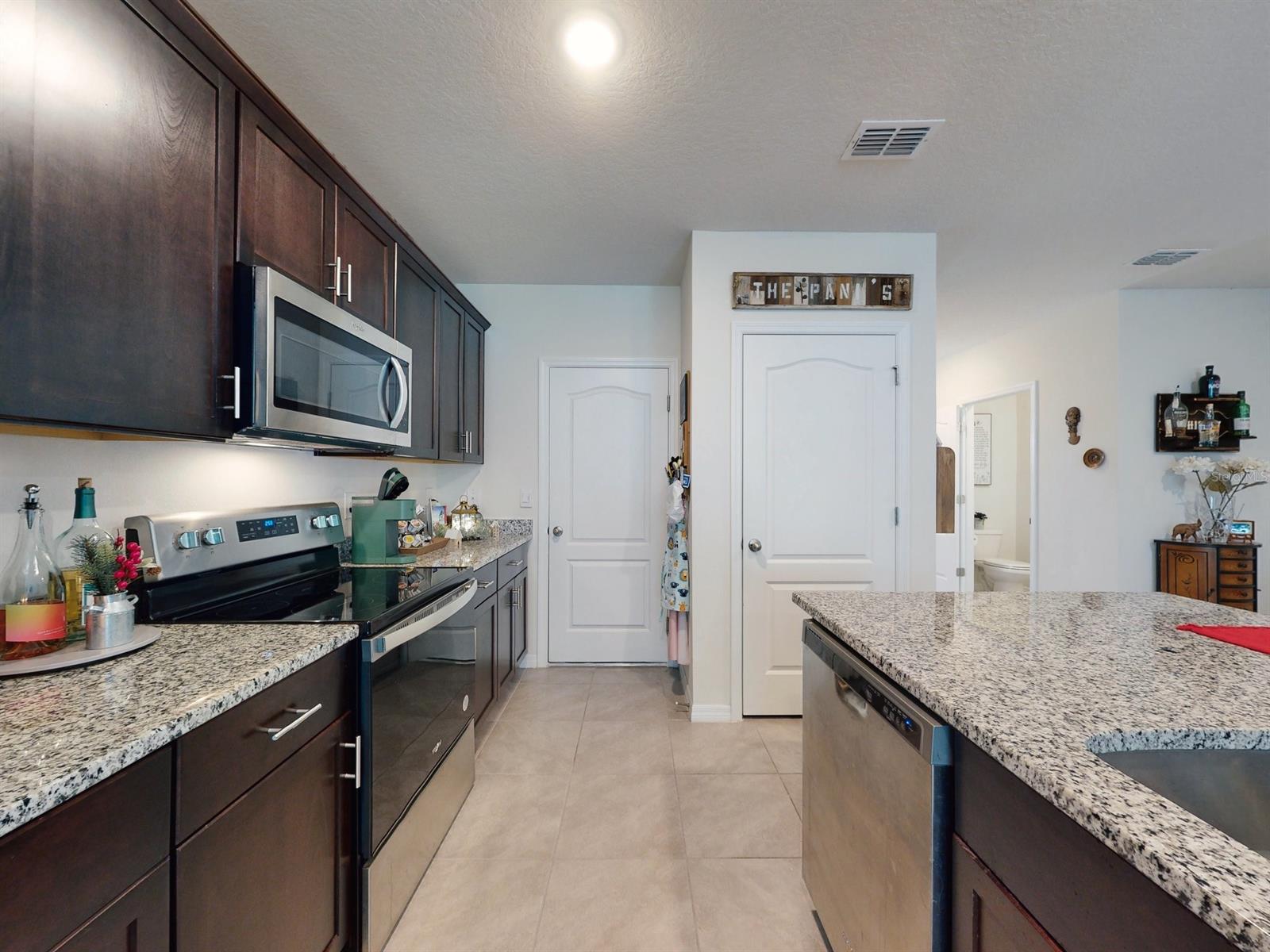 Bella Oaks - Residential