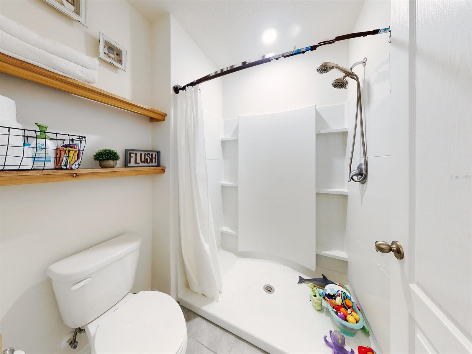 Bella Oaks - Residential