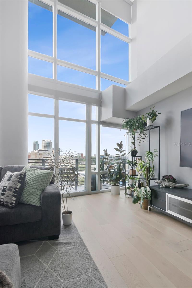 1120 E KENNEDY BOULEVARD 715